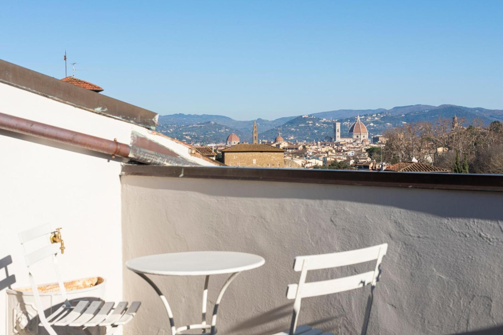 Florence- Heaven's Touch Penthouse Apartment *